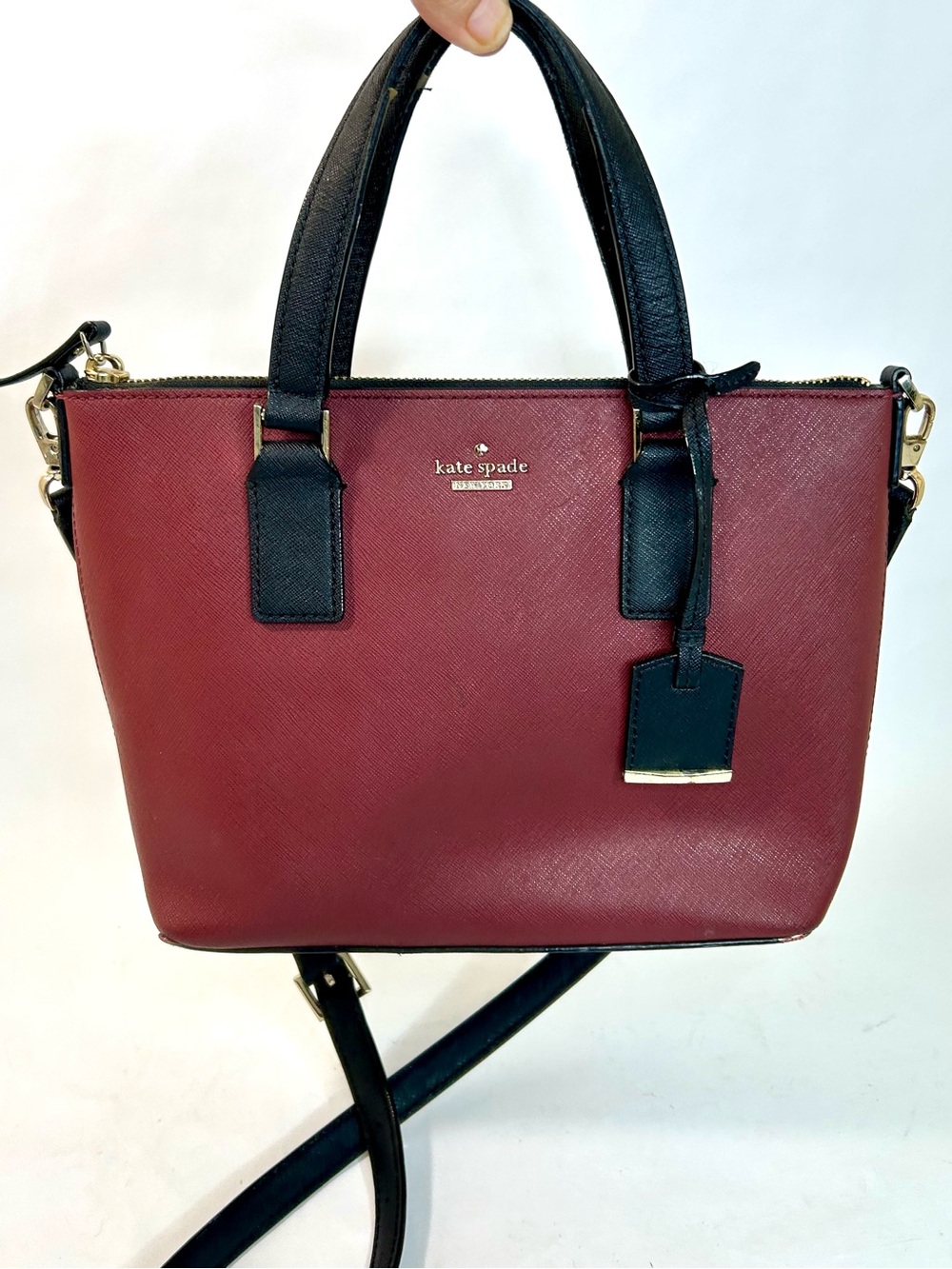 Kate Spade Cameron Street Lucie Crossbody in Maroon and Black 9” x 7.5” x 3.5”